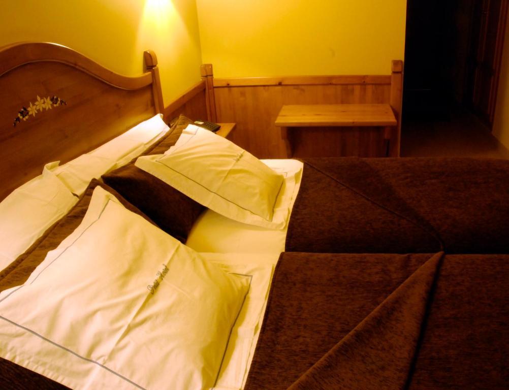 Petit Hotel Pas De La Casa Room photo